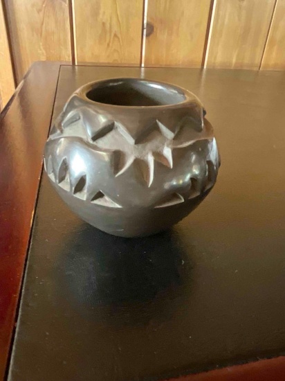 Vintage signed Santa Clara Barbara Martinez 3" x 4" pottery bowl