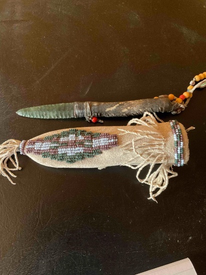 Vintage 3" Jade blade knife with beaded sheath