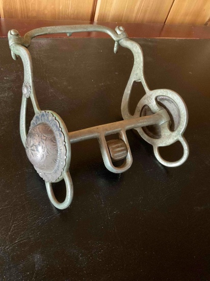 Vintage Visalia Stock Saddle Co horse bit