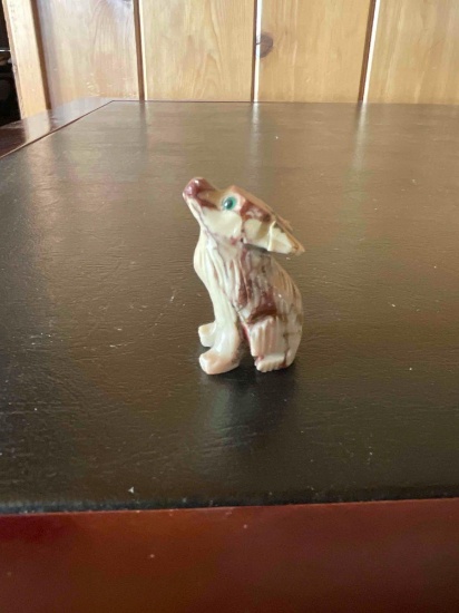 Zuni Fetish Coyote with turquoise eyes. 1.5" T