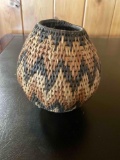 Vintage woven basket 6