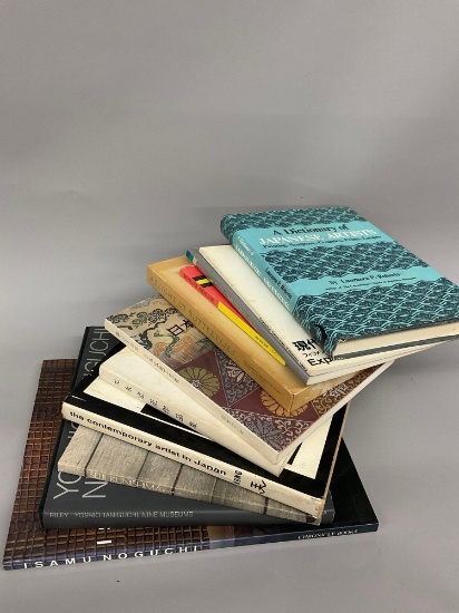 Assorted books. 11 pieces see pics for titles