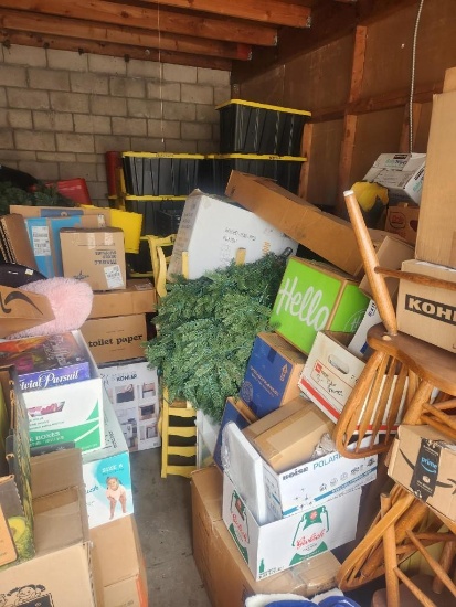 Abandoned Storage, 3 units, Over 70 photos, HOME GOODS, FIXTURES, CLOTHING, EMPTY BOXES & TOTES