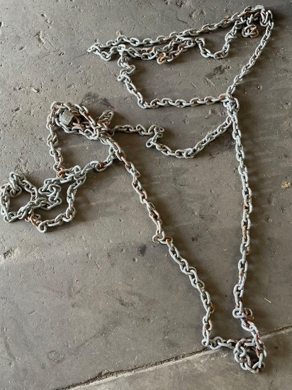 Approximately 32' Heavy duty chain