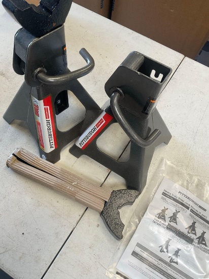 Pittsburgh 3 ton Heavy Duty jacks. 2 pieces