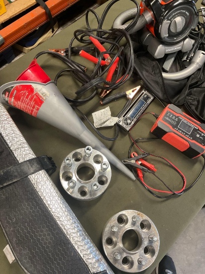 Black & Decker vacuum, funnels, charging cables, etc. 9 pieces