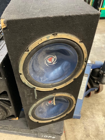 12" Kenwood dual subwoofer with DUB2502 amplifier. Box 13" x 30" x 14"