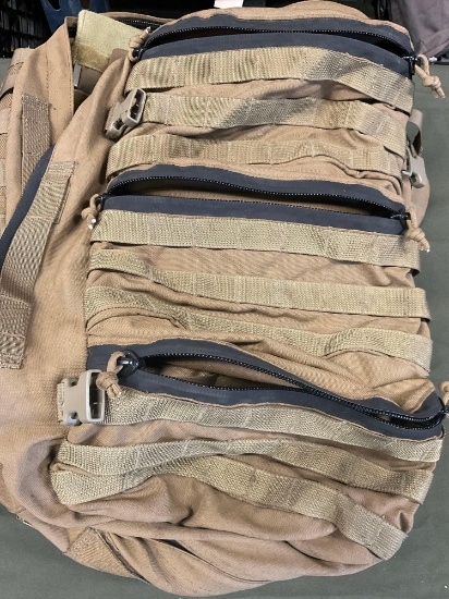 Heavy duty backpack with 7 detachable pouches inside