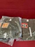 New individually packed Copper Canyon Khakis Olive color size 36x38 men's pants. 6 pieces