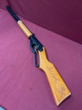 Daisy Red Ryder BB model 1938B