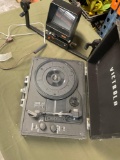 Hahnel FB1000 Editor viewer super 8 cord has been repaired turned on & no cord Victrola