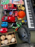Assorted games, toys, no cord key board, etc. Over 20 pieces