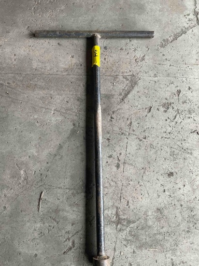 32" Manhole hook tool