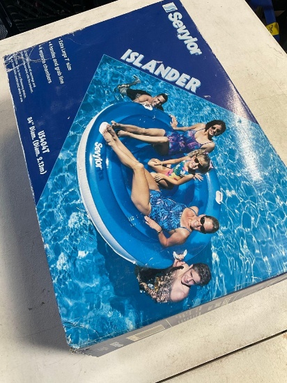 Sevylor Islander US404T