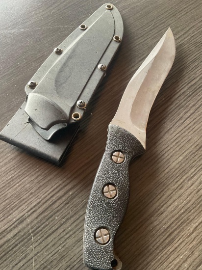7" blade knife with sheath