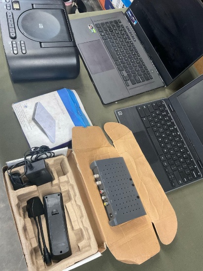 No cords laptops & cassette/ DVD player, Craig converter, pop-up Mobile external.