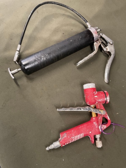 Grease gun and pneumatic paint gun