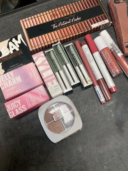 Fenty, Kylie, Clique, Flower, etc product. Danaged packaging, unknown expiration. 15 pieces
