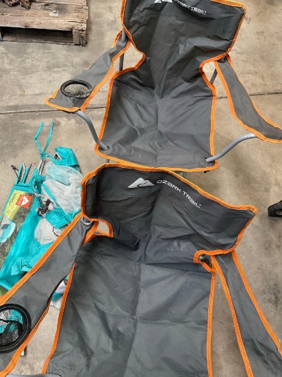 Ozark Trail foldable chairs & sun shelter ( unknown if all parts are there)