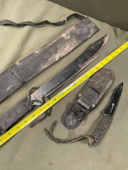Ozark Trail knife & machete with sheaths