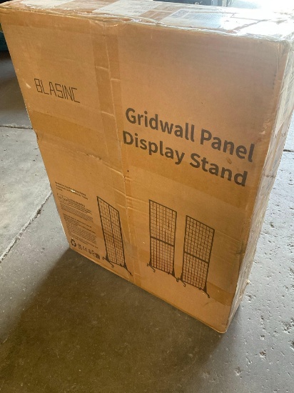 Blasinc grid wall panel display stand, measurements in second pic