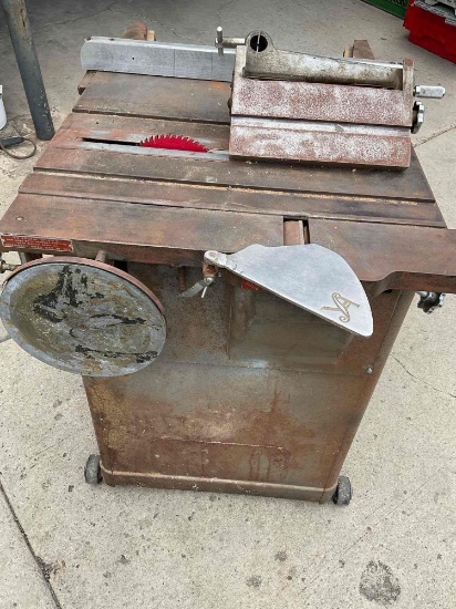 Vintage Yates American table saw, works
