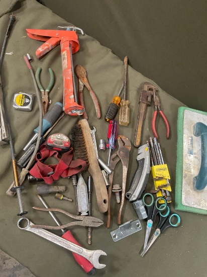 Assorted tools. 35 pieces
