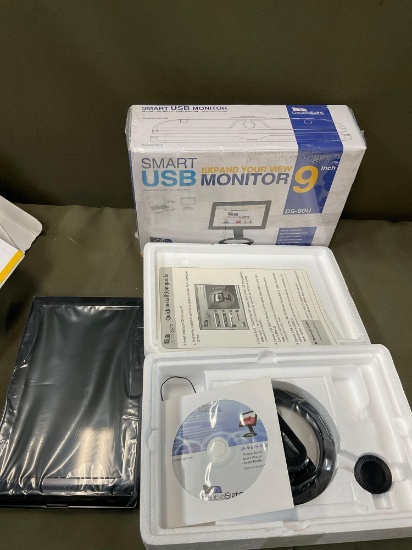 2) NewSmartUSB 9, DS-90U monitors. Open box missing cord