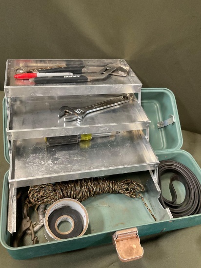 Vintahe Umco model 173U tool box and assorted tools/ items