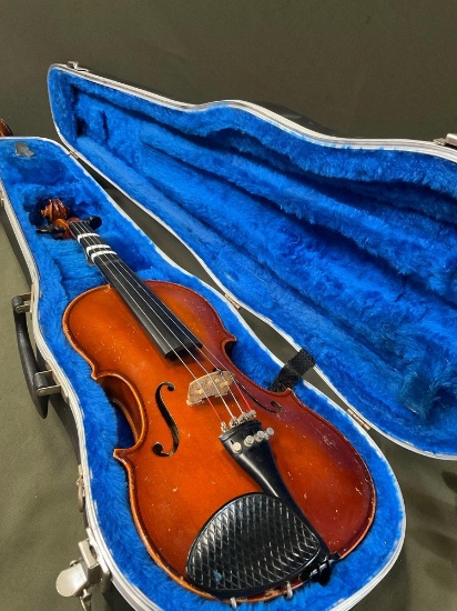 Otto Ernst Fischer violin with case, no bow
