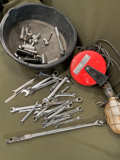 Sears light & tools. 45 pieces