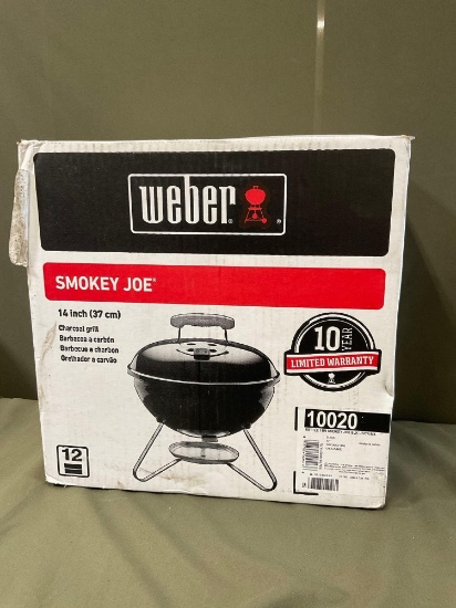 Weber Smokey Joe 14" charcoal grill