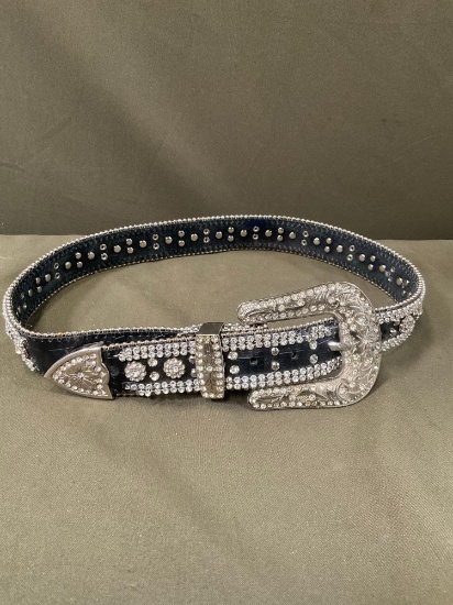 8 medium Western woman's belt