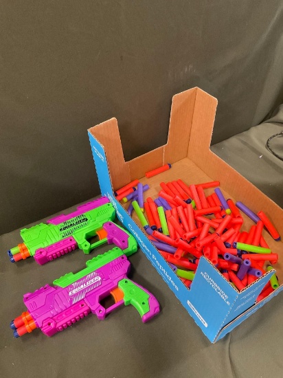 Equalizer toy guns and darts, both work