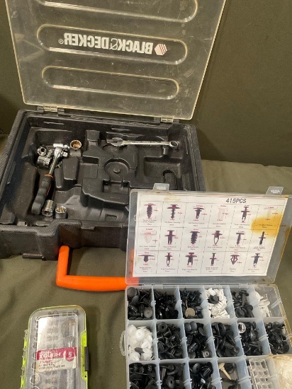 Black & Decker case and assorted tools, screw driver bits & case with assorted retainers