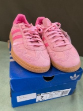 Adidas Handball size 7 shoes with tags