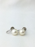 14K white gold Pearl earrings