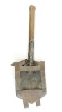 WW1 German Field Shovel with Carrier