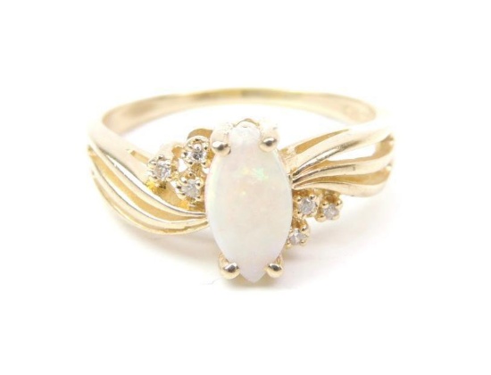 10K Yellow Gold Opal and Diamond Ring