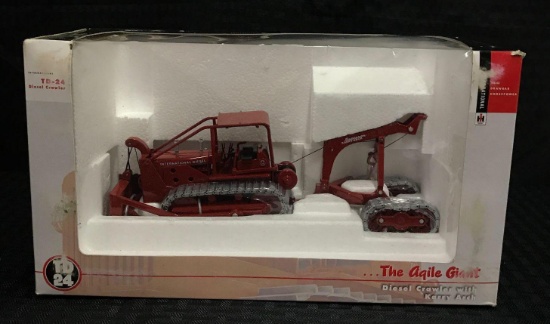 I-H TD-24 Diesel Crawler with Karry Arch Die Cast Replica in Box