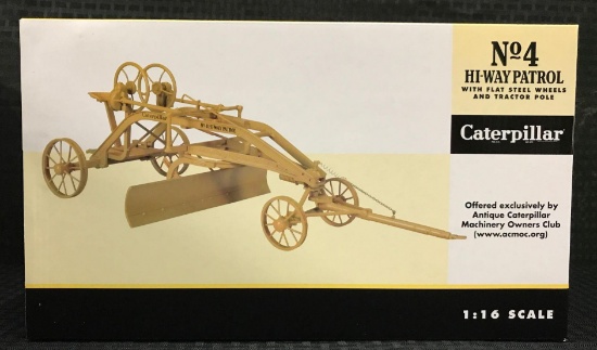 Caterpillar No. 4 Hi-Way Patrol with Flat Steel Wheels and Tractor Pole in Box