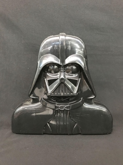 Vintage Star Wars Darth Vader Kenner action figure caring case