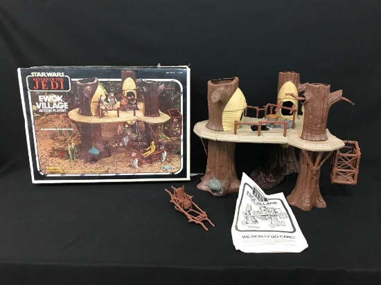 Vintage Kenner Star Wars return of the Jedi "Ewok village" action playset