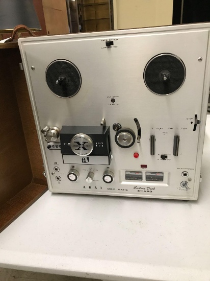 AKAI solid-state custom deck X 15 OD reel to reel Taperecorder