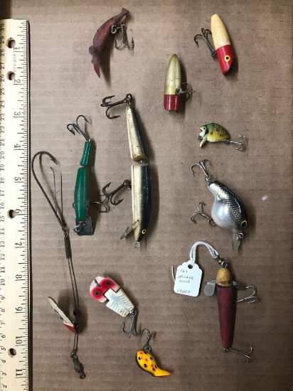 Box lot of vintage fishing Lures and tackle