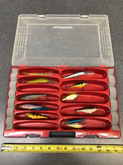 Shimano tacklebox with Lures