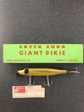 Lot of one creek chub giant pikie fishing lure