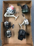 Box lot of vintage fishing reels