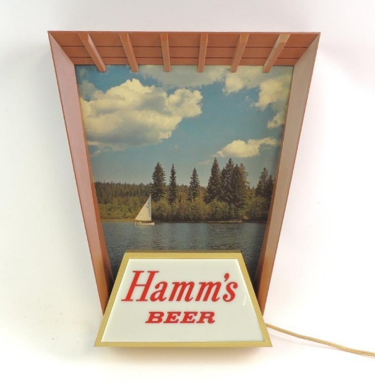 Vintage Hamm's Beer Advertising Light Up Beer Sign