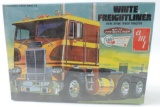 AMT White Freightliner 1/25 Scale Model Kit